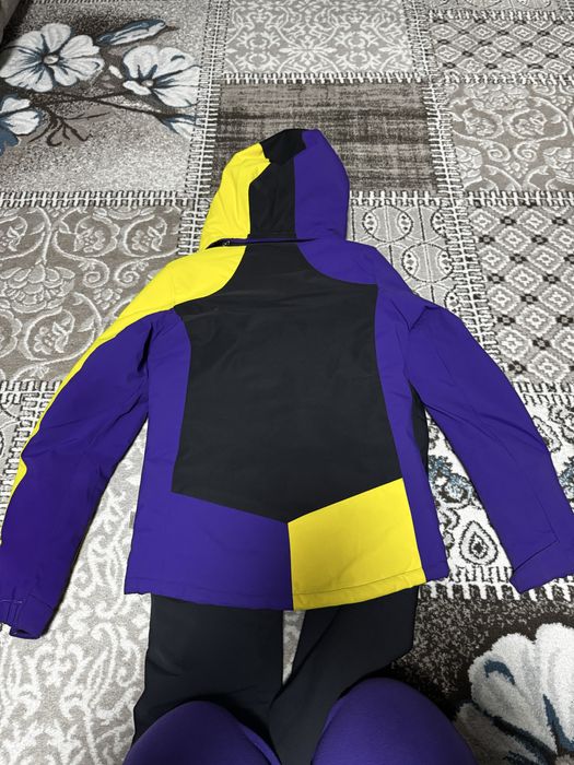 Продам горнолыжный костюм