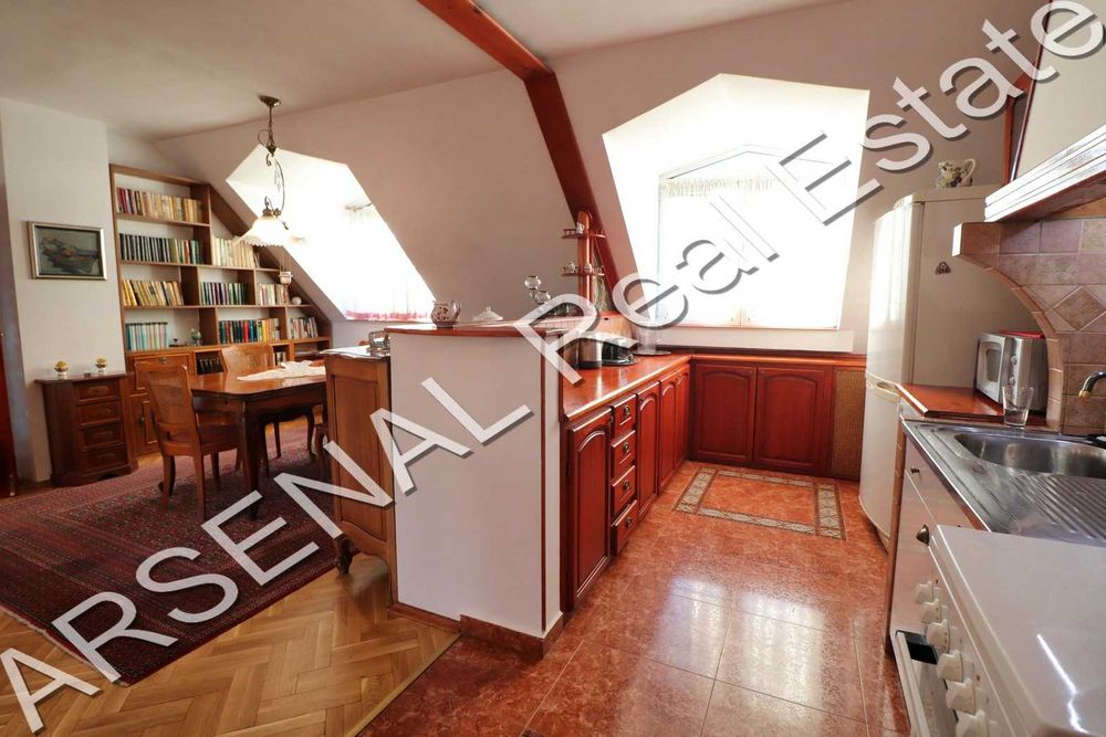 Дава се под наем Двустаен апартамент в София, Борово - 120 кв.м за 550 € - Снимка #2