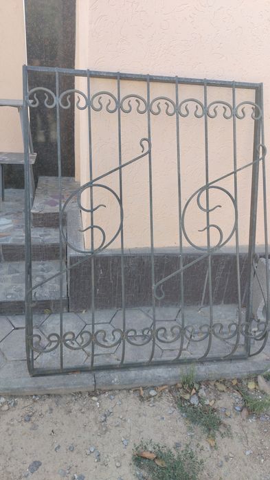 Продам решотки делаю на заказ