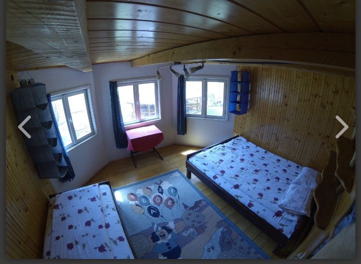 Închiriez cabana la Marisel-Rusesti