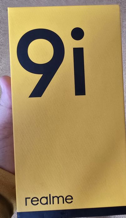 Продам смартфон realme 9i