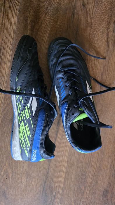 Сороконожка бутсы