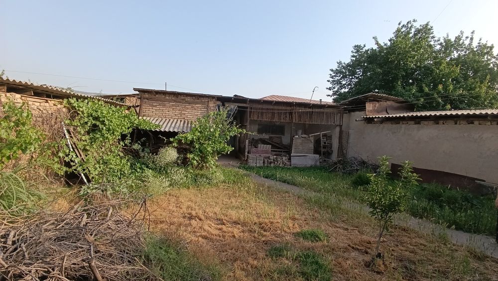 Свой 6соток,4хона, катта йўлга яқин,Газалкент,санаторий Чатқол