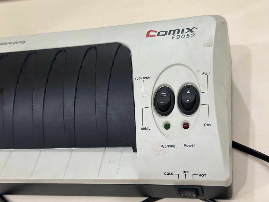 Comix F9052 (б/у) Ламинатор