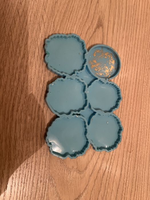 Все для работы с эпоксидной смолой