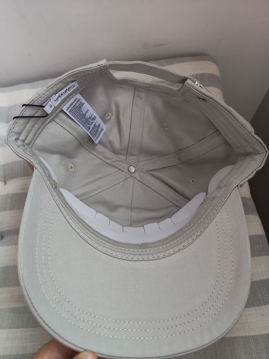 Calvin Klein șapcă unisex cu logo brodat culoare gri noua originala