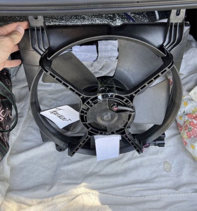 Продам вентилятор охлождения на Жентру (основной)