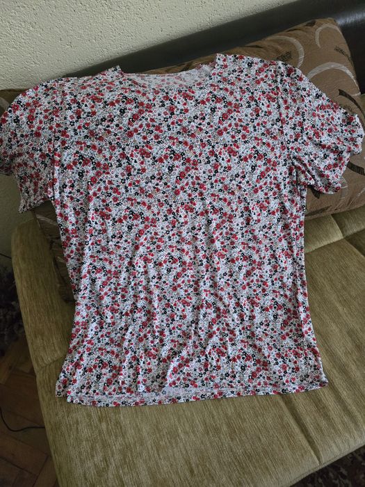 Дамски летни блузи