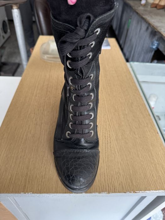 Дамски ботуши  на ток