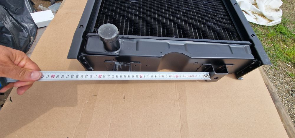 Radiator new holland td 55 td 60 td 70 td 75 td 80  td 90 Case seria AVJ 55 AVJ 60 FIAT 480BDT 640 DT FIAT 70-56 fiat
