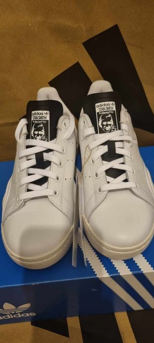 Adidas STAN smith millencon w
37 1/3 CU 23  CM IN INTERIOR
38