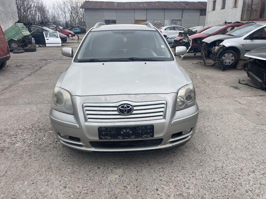 Toyota Avensis t25 2.2 D-cat 177ks 2004 г на части