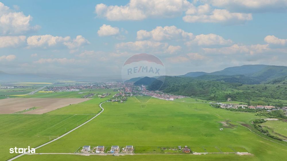 Comision 0 | Teren cu priveliște superbă | Glăjărie | Râșnov
