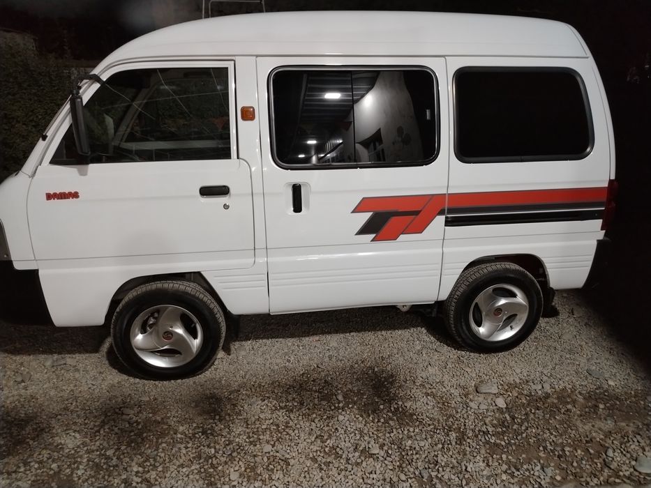 Шевролет Дамас 2 срочне сотилади.