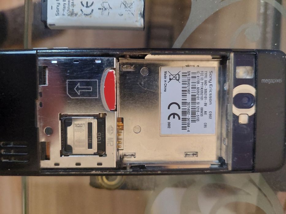 ТелефонSONY ERIKSSON C902 Cyber-shot.