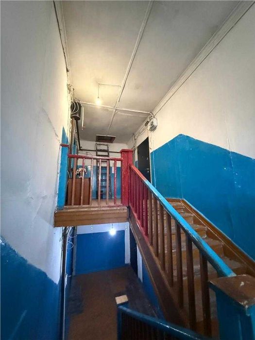 Продаю 2 комнатную квартиру