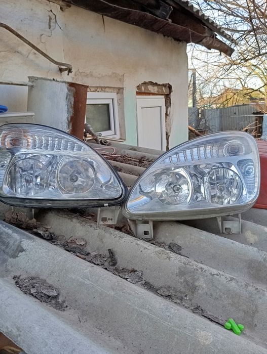 Фара на а/м Газель правая и  левая.