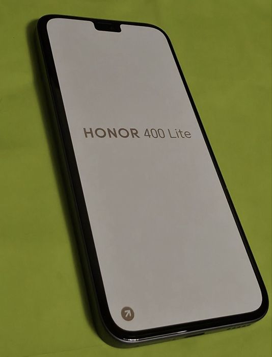ЧИСТО НОВ 256GB Honor 400 LITE 5G Гаранция Yettel 2028г. Black | Черен