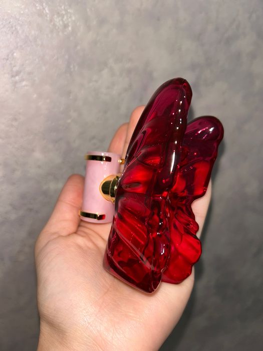 Парфюм оригинал от Caroline Herrera