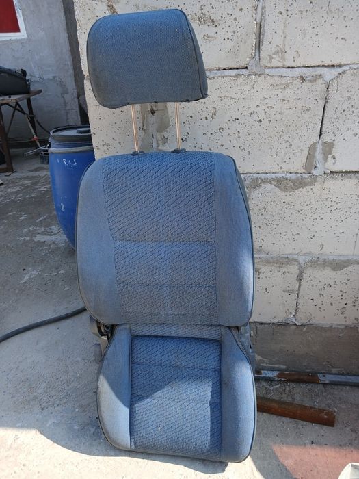 Сидение от мазды 626