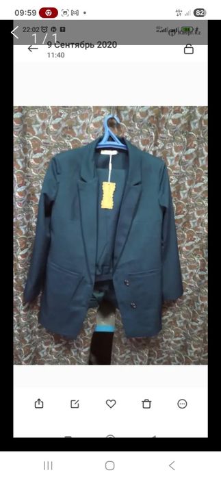 Продам женский платья костюм
