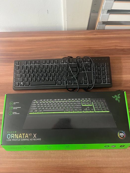 Продаю клавиатуру razer ornata v3
