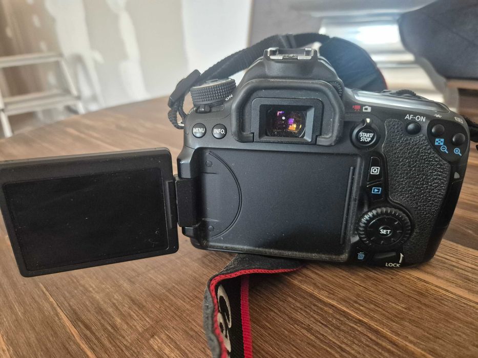 Canon EOS 70D продавам