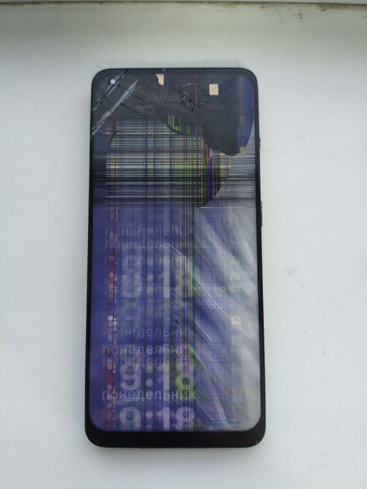 продам OnePlus 10 Pro