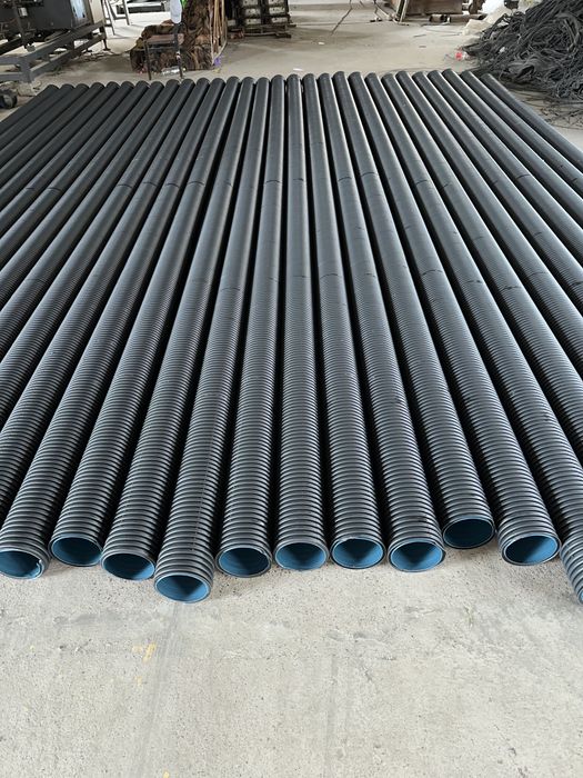 Труба гофра. Полиэтилен гофрированная труба. Gofra truba.