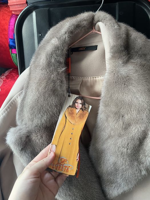 Продается пальто