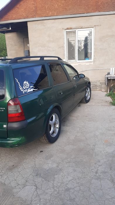 Продам Опель вектра в