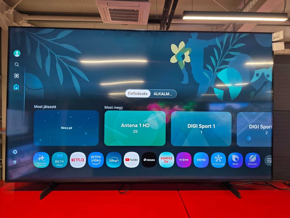 Televizor Smart SAMSUNG 65U8072F 163 cm 4K Ultra HD WiFi Rama Desprinsa Usor Poze Reale Garantie Reselecto