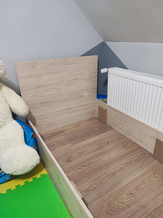 Легло за матрак 190х82см