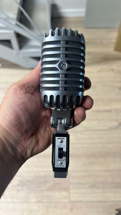 Ретро-микрофон Shure 55SHII