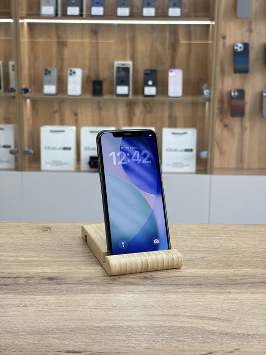 iPhone 11 Pro 512 gb 69% | iStatus Store