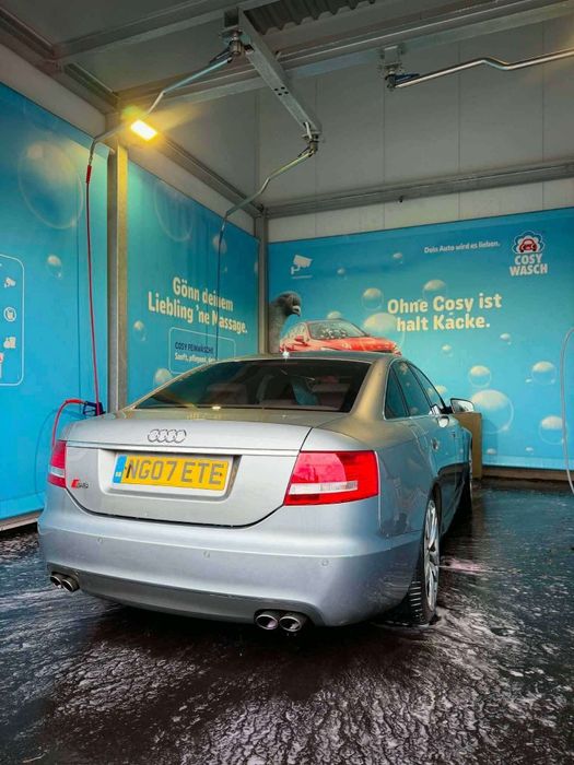 AUDI S6 0 — imagine 1