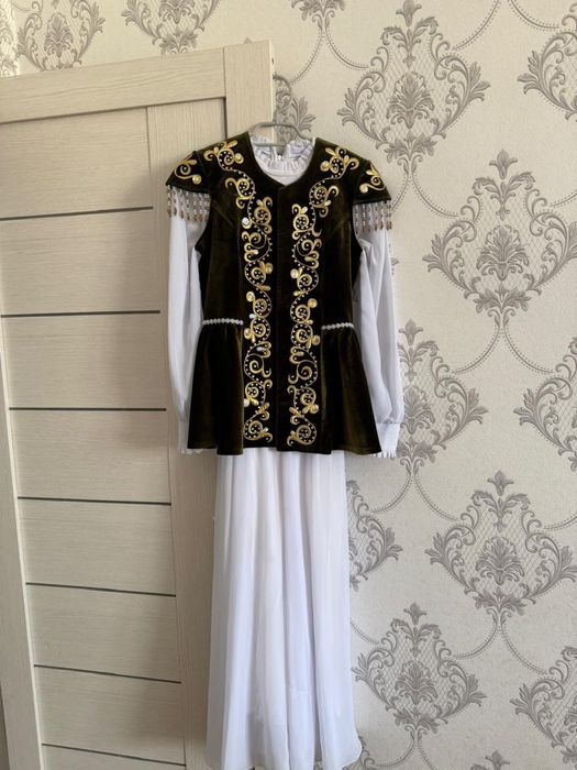 Национальные платья