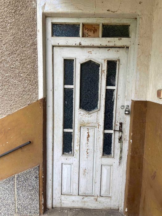 Продава се Къща в с. Камено поле, Област Враца - 220 кв.м за 34 €/кв.м - Снимка #2