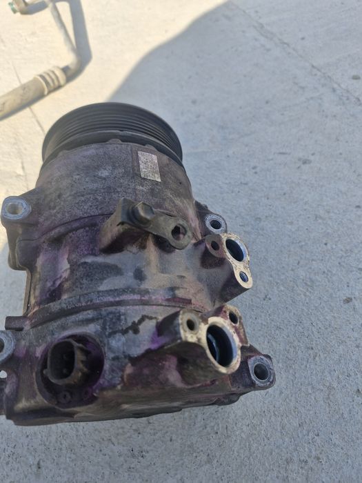 Компрессор автокондиционера