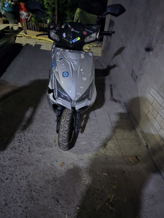 Продам мопед м8.