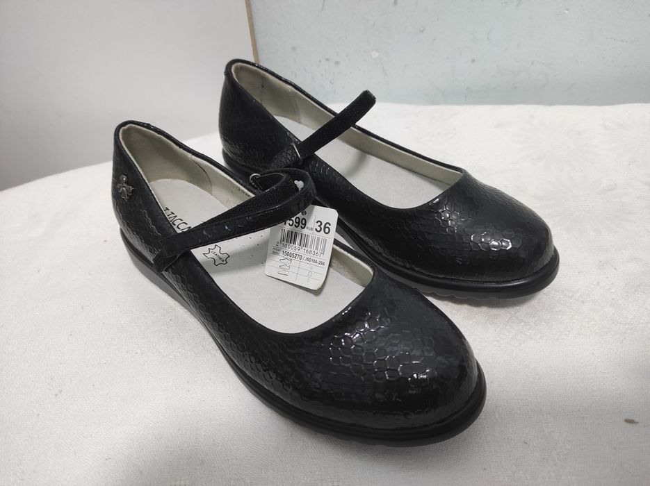 Туфли для девочек 36 р