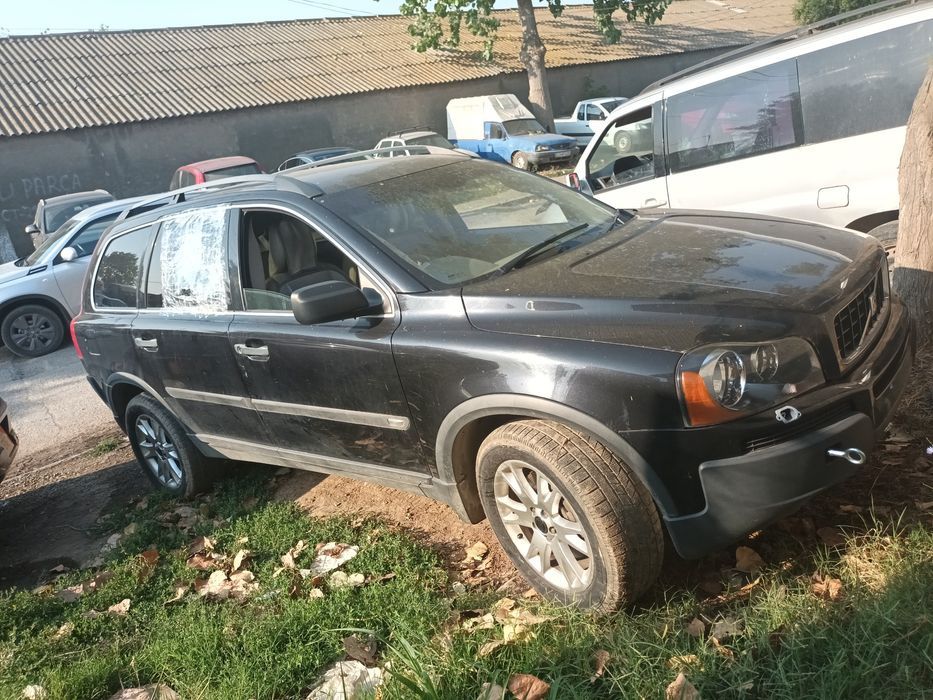 Dezmembrari Volvo XC90 1 (2002-) D5 Motorina