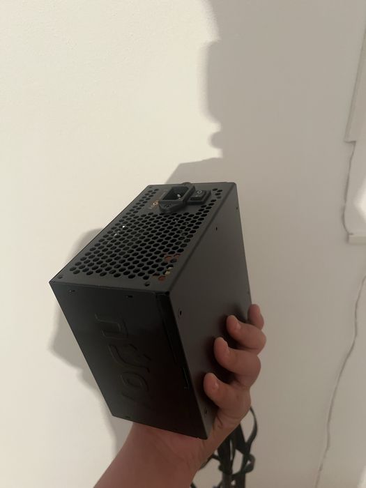 Vand sursa njoy synergy 500w