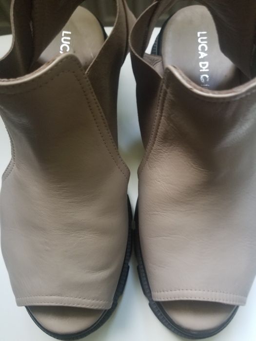 Sandale piele naturala mărimea 40