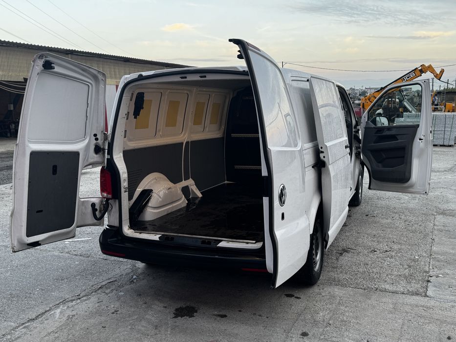 VOLKSWAGEN Transporter 2020 — imagine 5