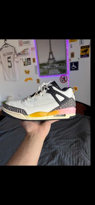 Jordan Spizike Low