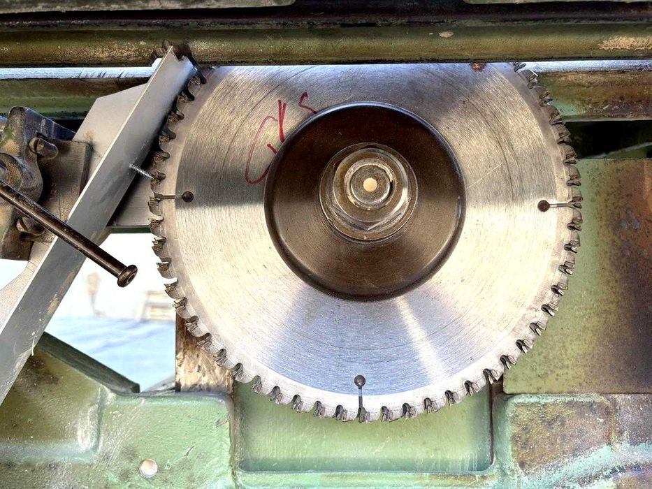 Форматен циркуляр KÖLLE K50 + професионално подаващо MEC 8V