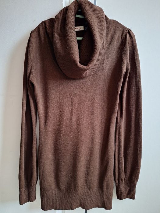 Пуловери по 5 лв