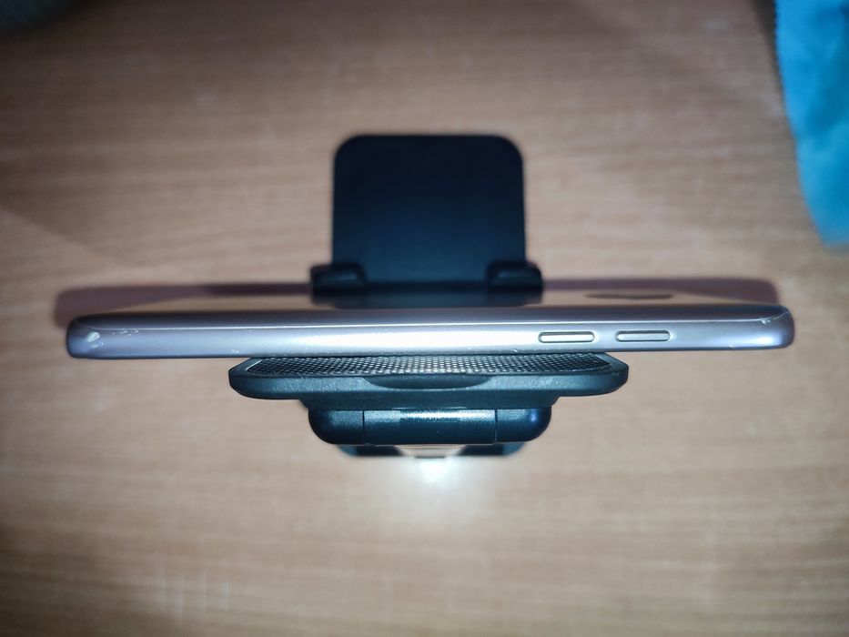 Titlu: Samsung Galaxy J2 | 16GB + 8GB Card | Stare bună de funcționare