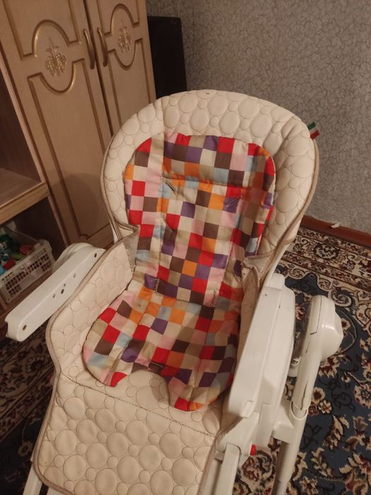 Стул для кормления